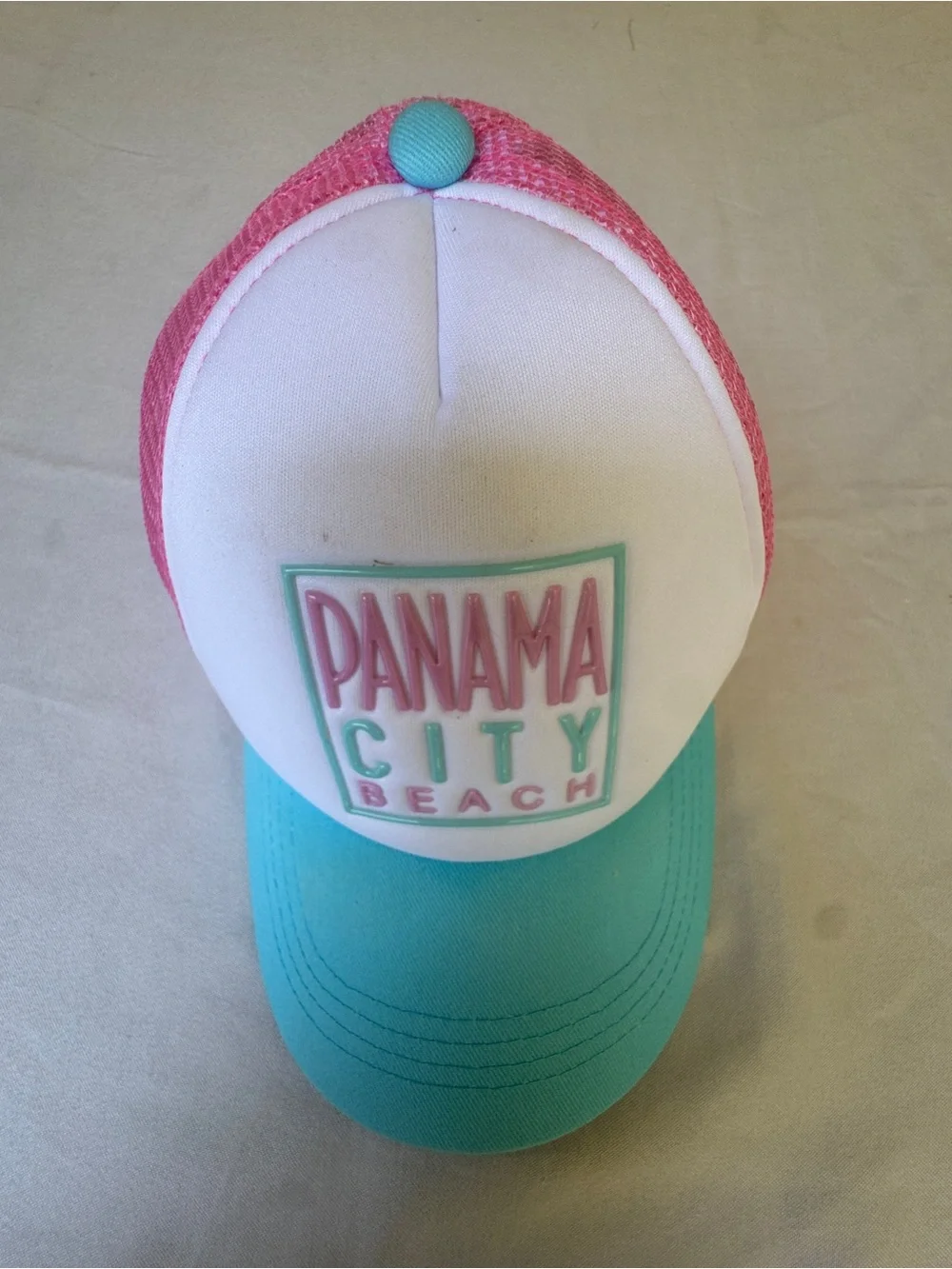 Robin Ruth souvenir Beach Hat wear girls hat vent back 